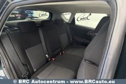 
										Toyota Auris 1.8 Hybrid Automatas 2015 full									