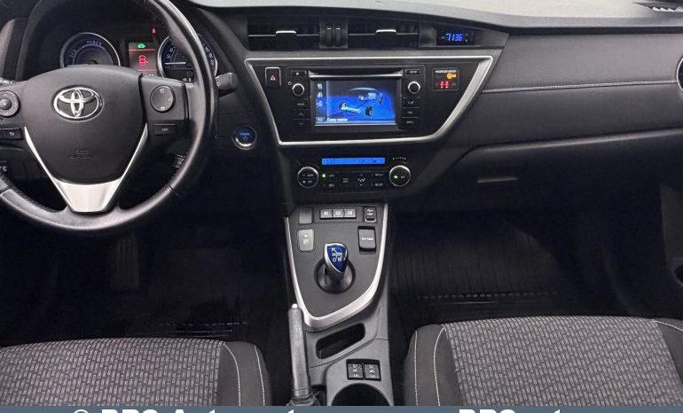 
								Toyota Auris 1.8 Hybrid Automatas 2015 full									