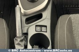 
										Toyota Auris 1.8 Hybrid Automatas 2015 full									