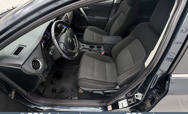
								Toyota Auris 1.8 Hybrid Automatas 2015 full									