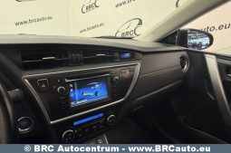 
										Toyota Auris 1.8 Hybrid Automatas 2015 full									