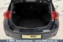 
										Toyota Auris 1.8 Hybrid Automatas 2015 full									