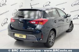 
										Toyota Auris 1.8 Hybrid Automatas 2015 full									