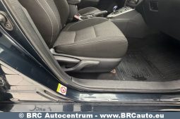 
										Toyota Auris 1.8 Hybrid Automatas 2015 full									