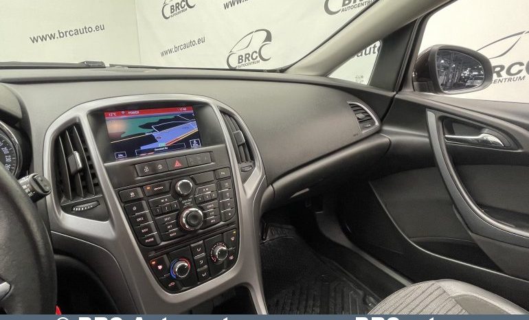 
								Opel Astra 1.6 CDTI Sport Tourer 2015 full									