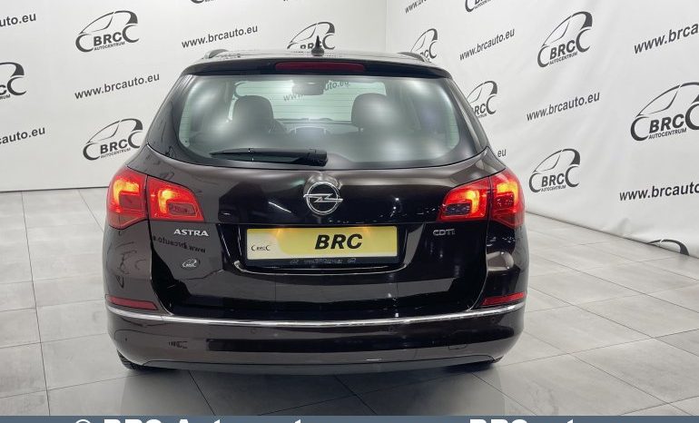 
								Opel Astra 1.6 CDTI Sport Tourer 2015 full									