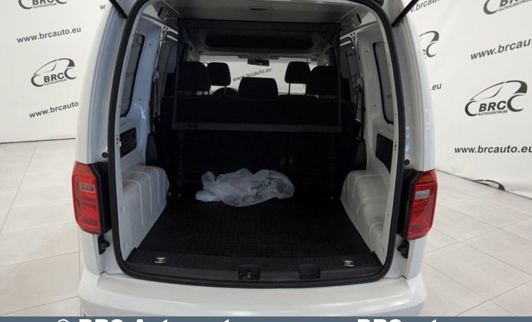 
								Volkswagen Caddy 2.0 TDI 2017 full									