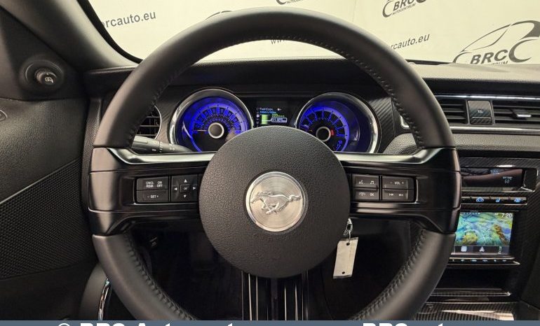 
								Ford Mustang GT CS 5.0 2013 full									