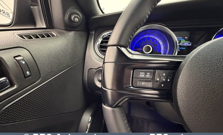 
								Ford Mustang GT CS 5.0 2013 full									