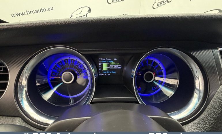 
								Ford Mustang GT CS 5.0 2013 full									