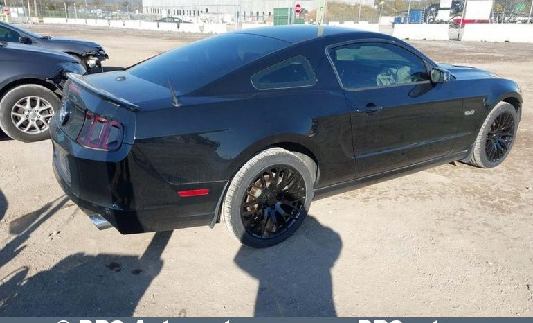 
								Ford Mustang GT CS 5.0 2013 full									