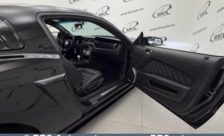 
								Ford Mustang GT CS 5.0 2013 full									