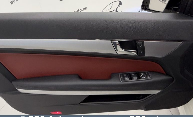 
								Mercedes-Benz E 350 CDI Coupe Automatas 2009 full									