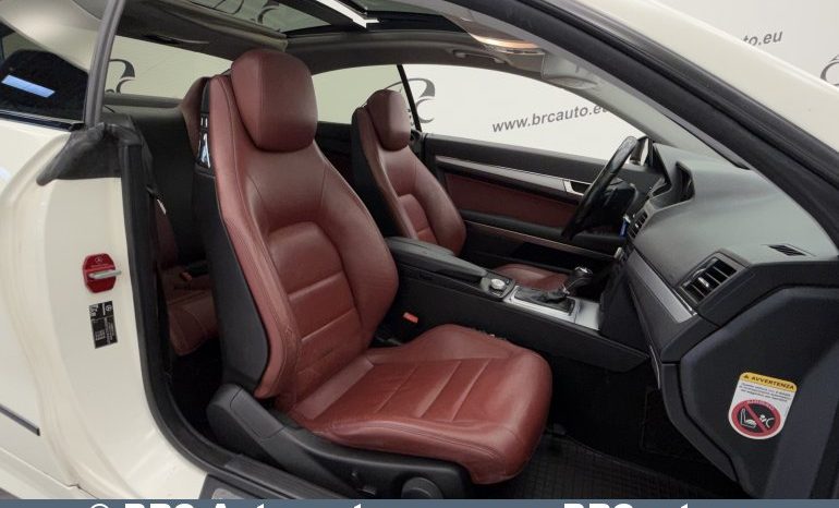 
								Mercedes-Benz E 350 CDI Coupe Automatas 2009 full									