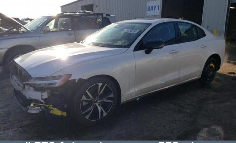 
								Volvo S60 2.0 B5 Mild-Hybrid Automatas 2025 full									