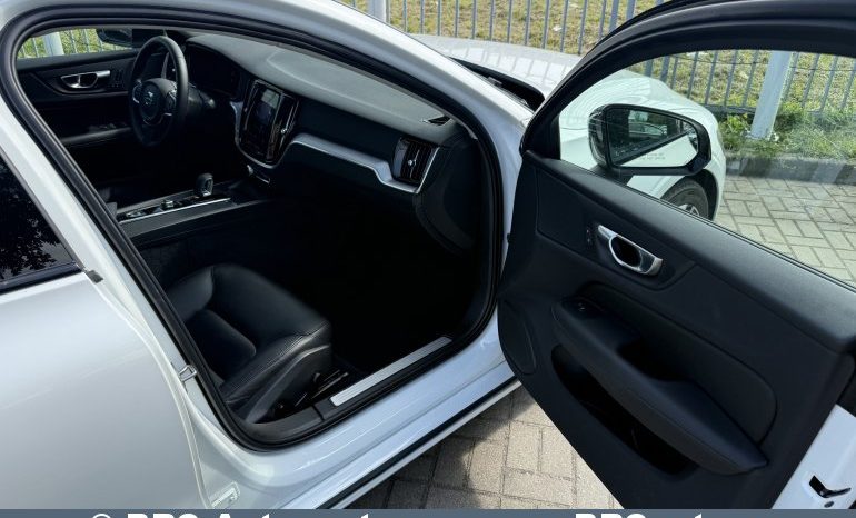 
								Volvo S60 2.0 B5 Mild-Hybrid Automatas 2025 full									