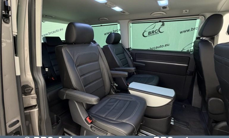 
								Volkswagen Multivan 2.0BiTDI Highline T6.1 Automatas 2021 full									