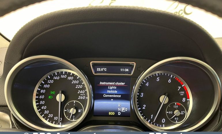 
								Mercedes-Benz GL 500 4.7 4Matic AMG Line Automatas 2013 full									