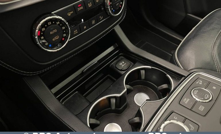 
								Mercedes-Benz GL 500 4.7 4Matic AMG Line Automatas 2013 full									