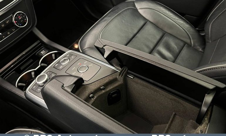 
								Mercedes-Benz GL 500 4.7 4Matic AMG Line Automatas 2013 full									