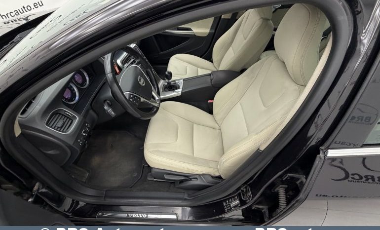 
								Volvo S60 2.0 D3 2010 full									