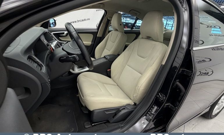
								Volvo S60 2.0 D3 2010 full									