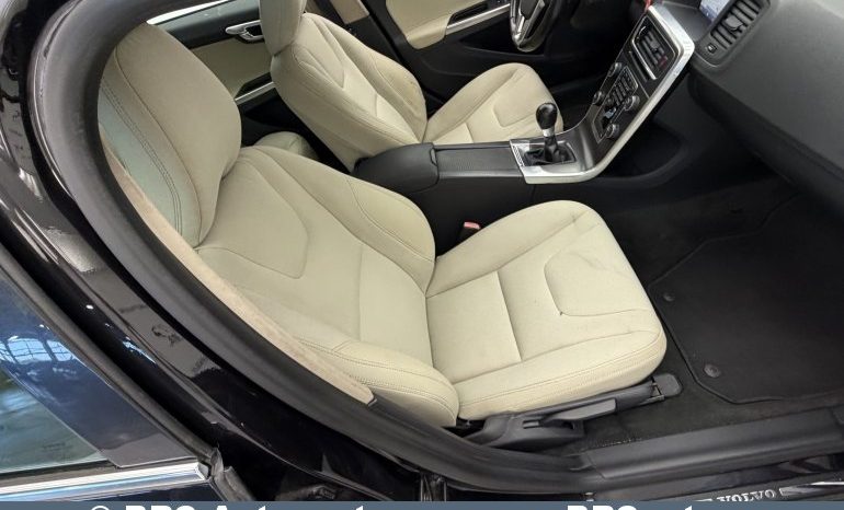 
								Volvo S60 2.0 D3 2010 full									