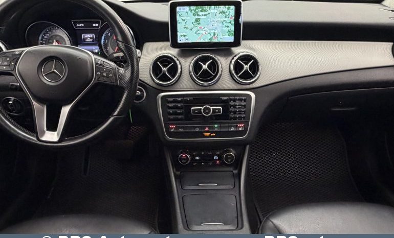 
								Mercedes-Benz GLA 250 4Matic Automatas 2015 full									