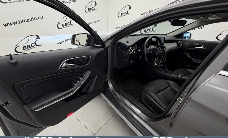 
								Mercedes-Benz GLA 250 4Matic Automatas 2015 full									