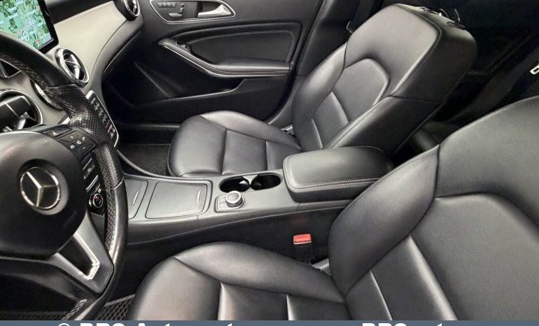 
								Mercedes-Benz GLA 250 4Matic Automatas 2015 full									
