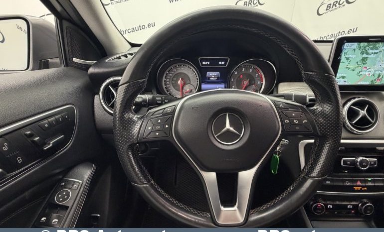 
								Mercedes-Benz GLA 250 4Matic Automatas 2015 full									