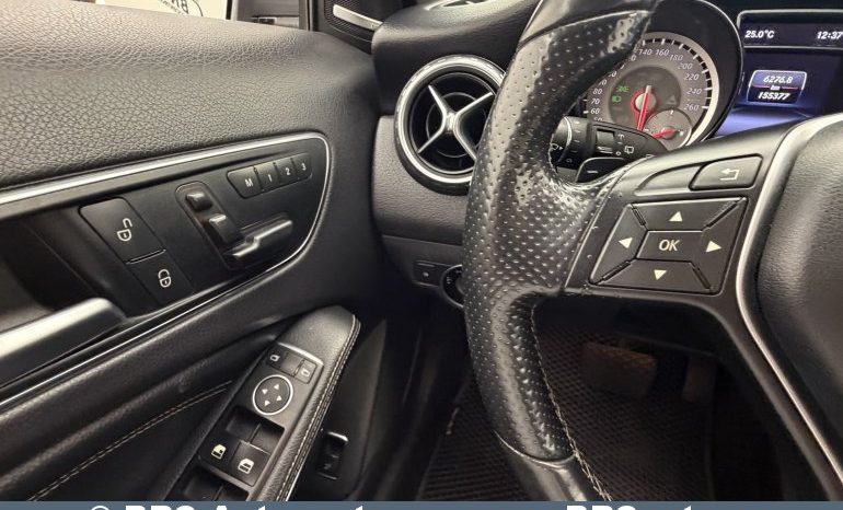 
								Mercedes-Benz GLA 250 4Matic Automatas 2015 full									
