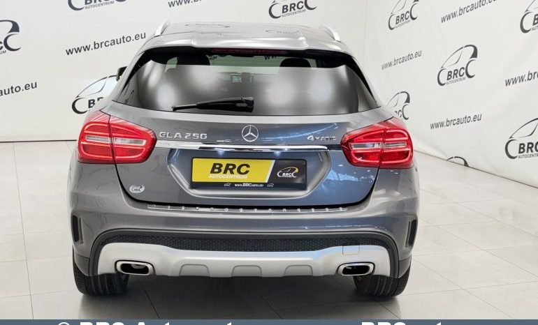 
								Mercedes-Benz GLA 250 4Matic Automatas 2015 full									