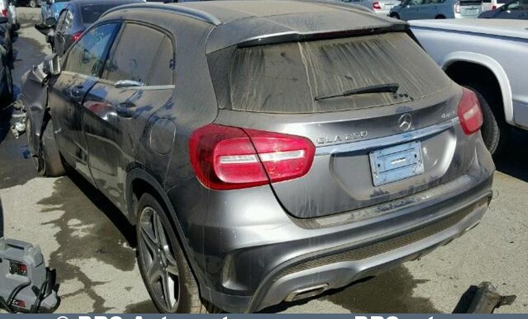 
								Mercedes-Benz GLA 250 4Matic Automatas 2015 full									