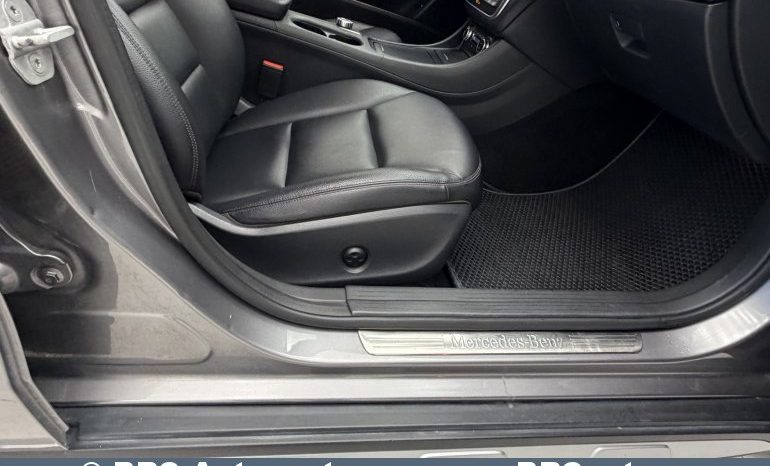 
								Mercedes-Benz GLA 250 4Matic Automatas 2015 full									