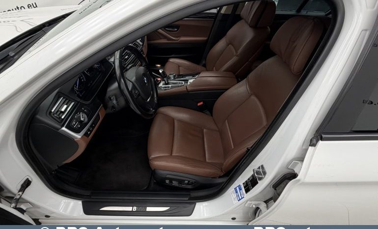 
								BMW 520 d Touring Automatas 2017 full									