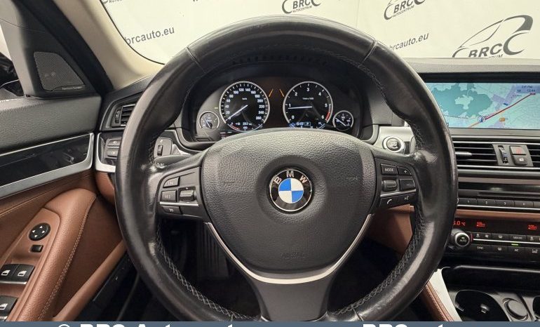 
								BMW 520 d Touring Automatas 2017 full									