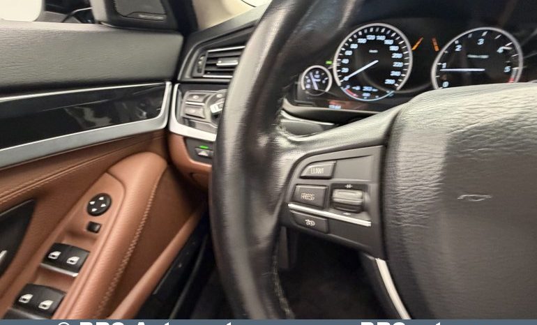 
								BMW 520 d Touring Automatas 2017 full									