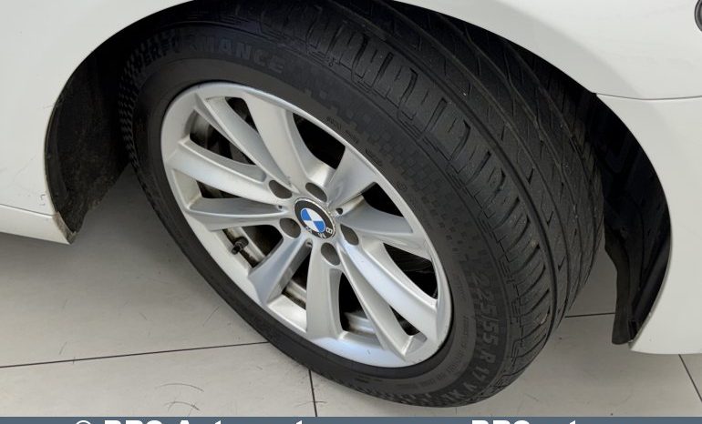 
								BMW 520 d Touring Automatas 2017 full									