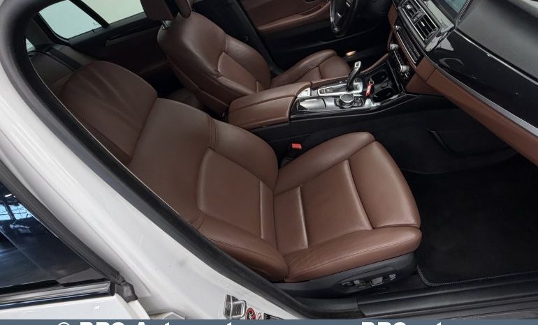 
								BMW 520 d Touring Automatas 2017 full									