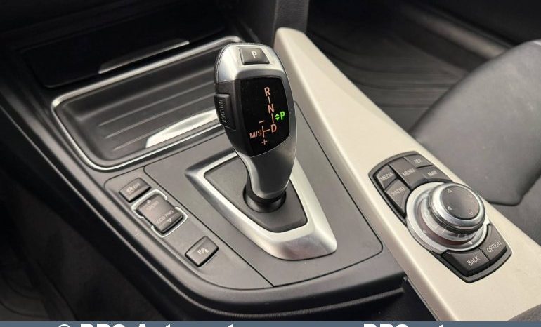 
								BMW 316 1.6i Automatas 2015 full									
