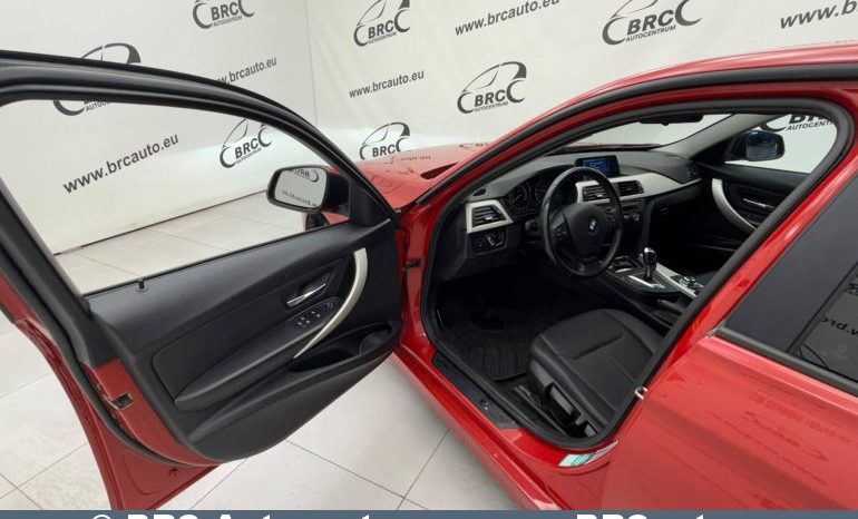 
								BMW 316 1.6i Automatas 2015 full									