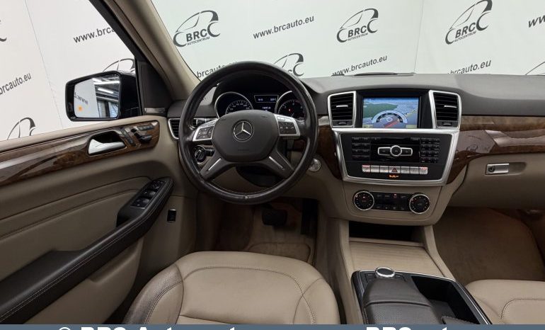 
								Mercedes-Benz ML 350 BLUETEC 4MATIC Automatas 2012 full									