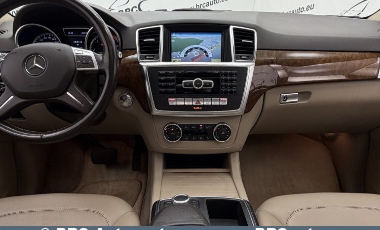 
								Mercedes-Benz ML 350 BLUETEC 4MATIC Automatas 2012 full									