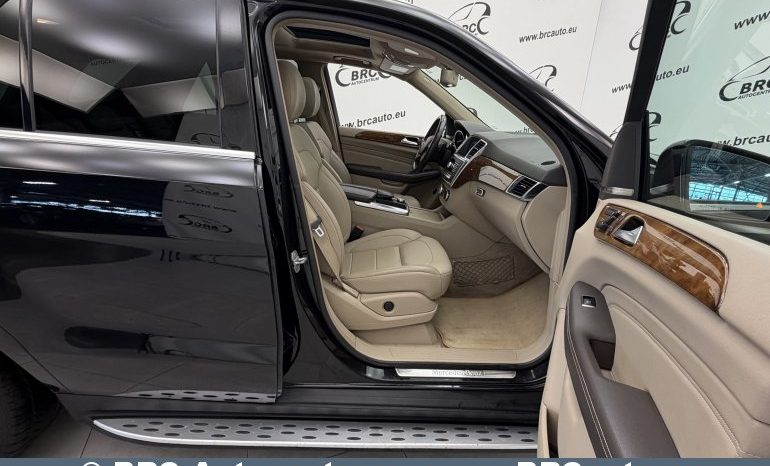 
								Mercedes-Benz ML 350 BLUETEC 4MATIC Automatas 2012 full									