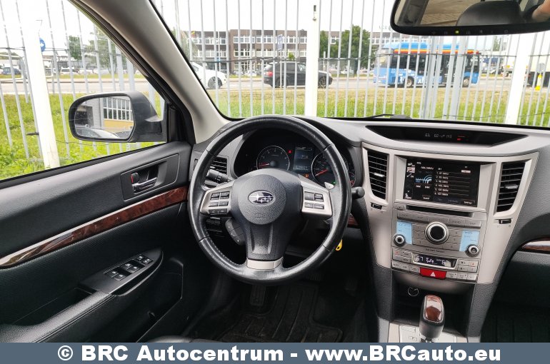 Subaru Legacy 3.6R AWD Automatas LPG 2013