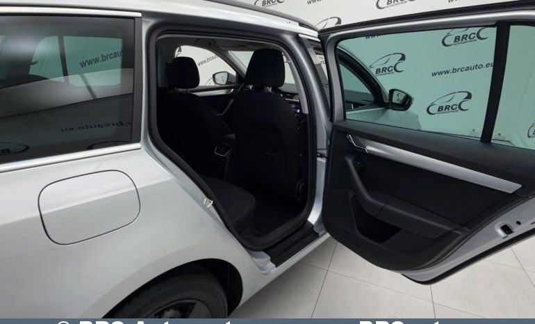 
								Skoda Octavia 1.5 TSI DSG G-TEC CNG 2020 full									