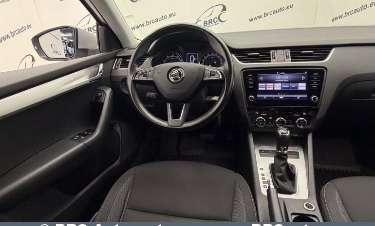 
								Skoda Octavia 1.5 TSI DSG G-TEC CNG 2020 full									