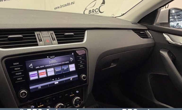 
								Skoda Octavia 1.5 TSI DSG G-TEC CNG 2020 full									