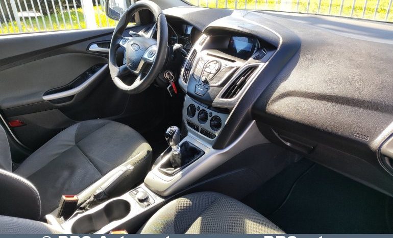 
								Ford Focus 1.6 TDCi 2012 full									